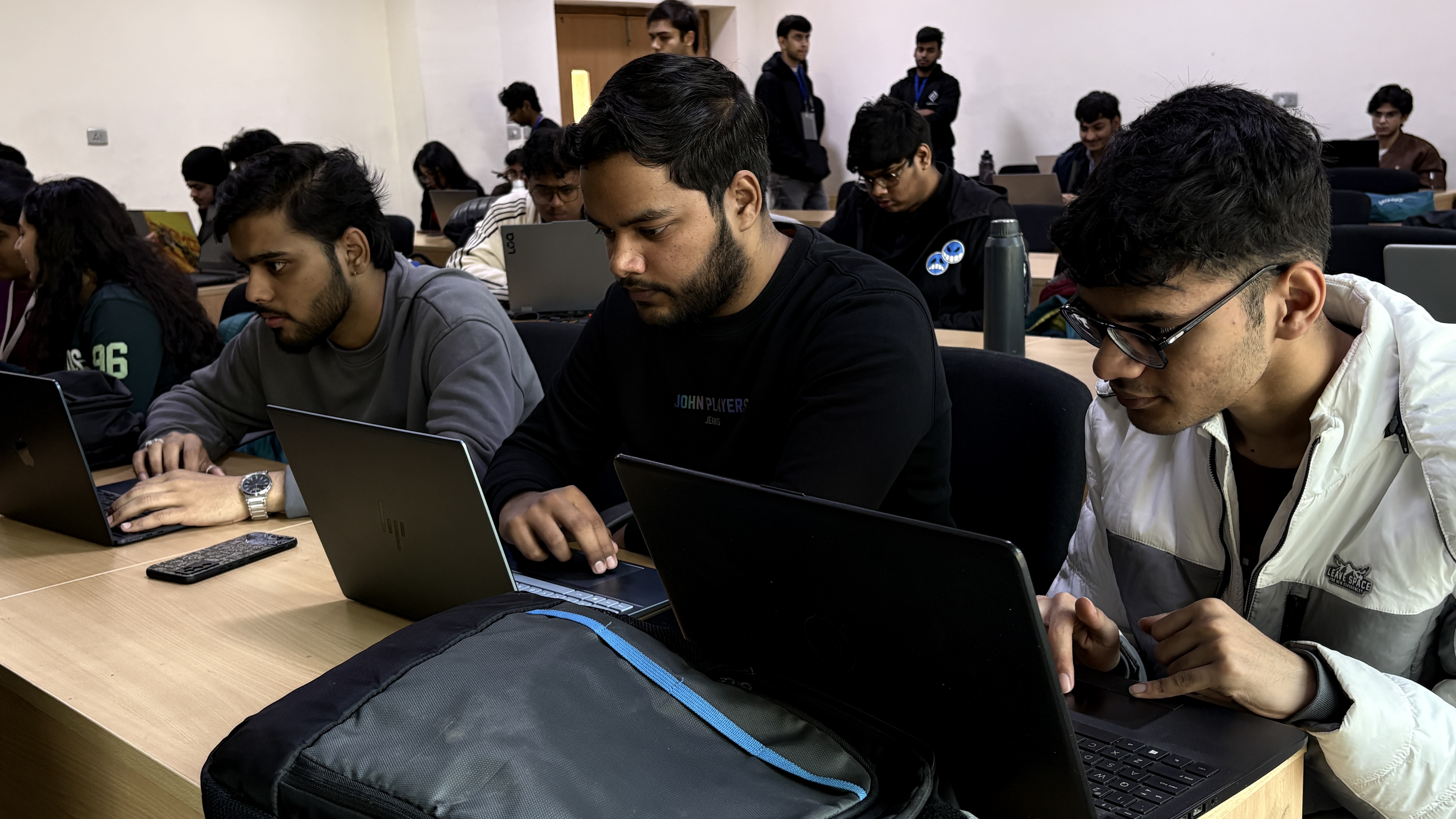 Frontend Challenge 2026 - Image 7